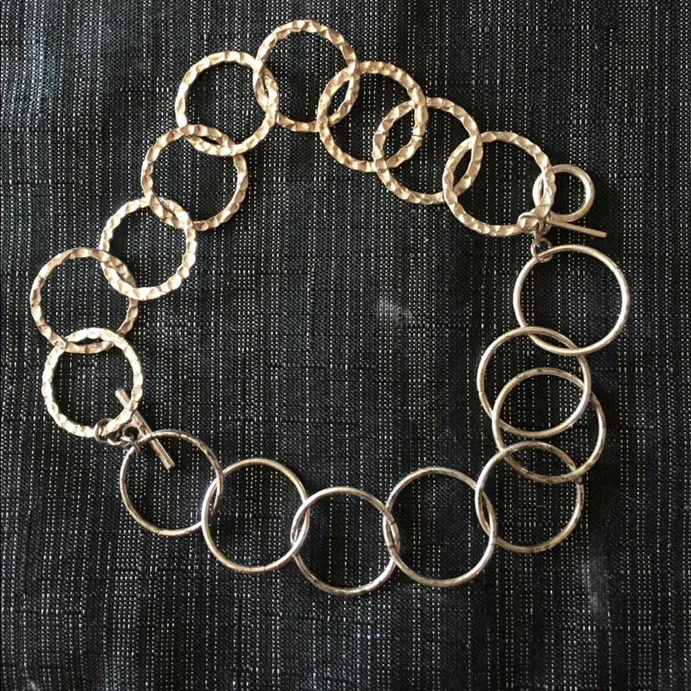Sliver toned fashion bracelet